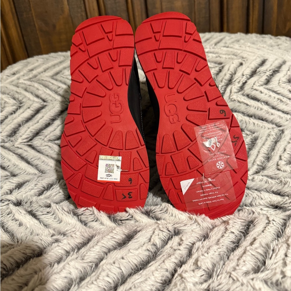 UGG Taney Weather Boots - Picture 5 of 8